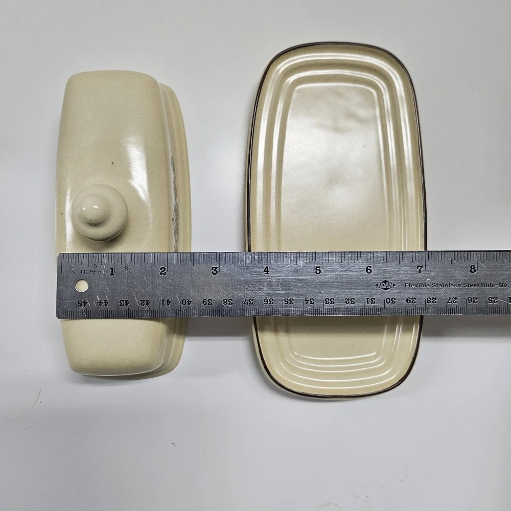 Pfaltzgraff Village Butter Dish & Cover Ceramic Vintage Stoneware Dinnerware USA